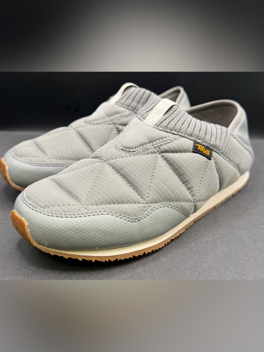 Teva - ReEmber Women's Quilted Slip-On Sneakers in Light Gray- Size:9 - Picture 5 of 8